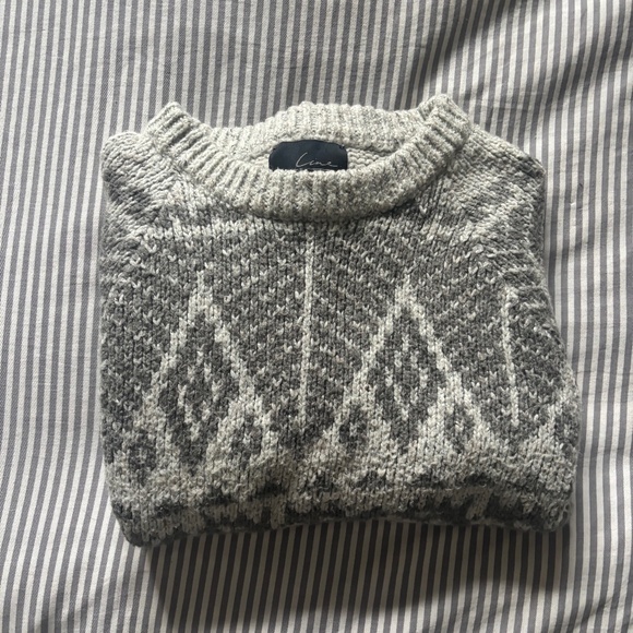 Vintage Patterned Knit Sweater - Picture 2 of 4